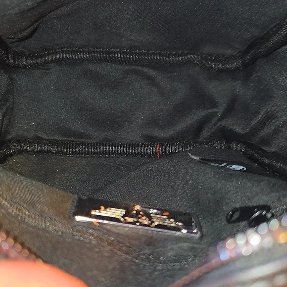 Double-Sided Joker & Batman Crossbody Bag – DC Comics - Picture 9 of 11